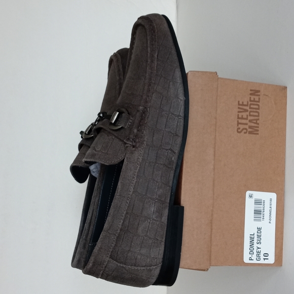 BRAND NEW STEVE MADDEN DONNEL CROC EMBOSSED LEATHER LOAFER - Picture 2 of 16